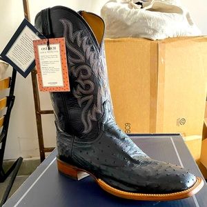 NWT Men’s Lucchese Black Ostrich boots size 14